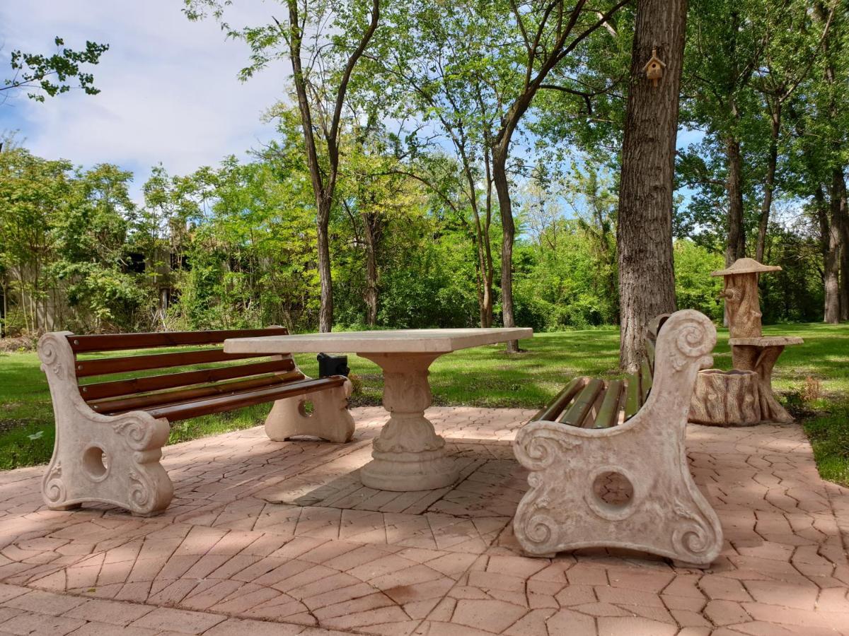 Paradise Park Polski Trŭmbesh Dış mekan fotoğraf